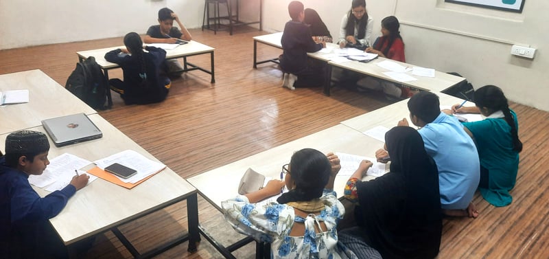 One of Panaah's Scholars batches at work.